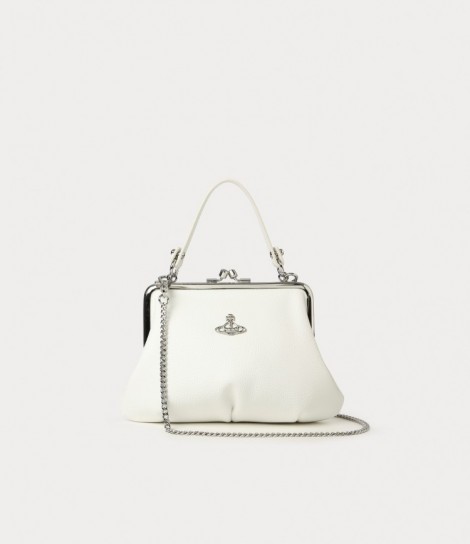 VOSCBA0010_01 (1).jpg